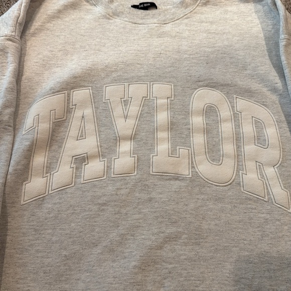 The Bar Gray Taylor Sweatshirt - Picture 5 of 5